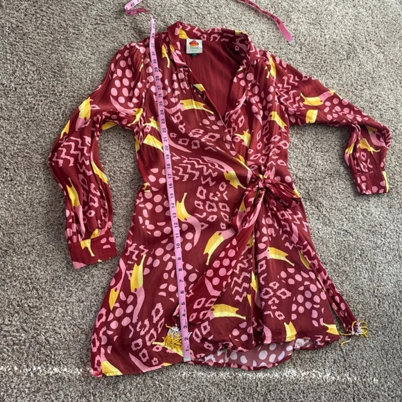 Farm Rio Toucanissimo Long Sleeve Print Beaded Tie Dress size Medium - Picture 11 of 12